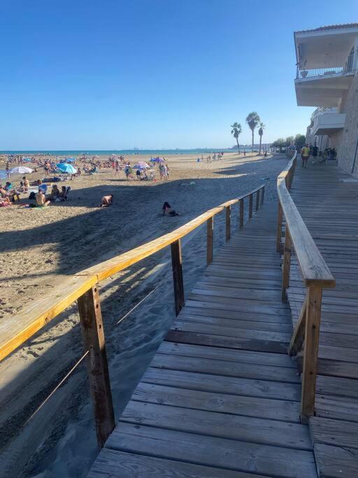 Primera Linea De Playa, Vistas Al Mar 贝尼卡西姆 外观 照片